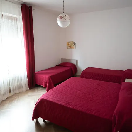 Aparthotel Europa *