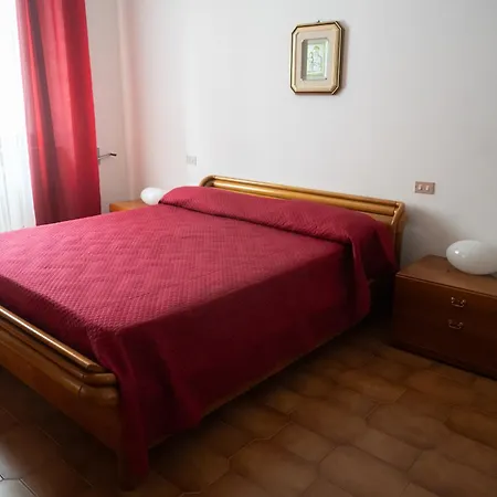 Europa Aparthotel *