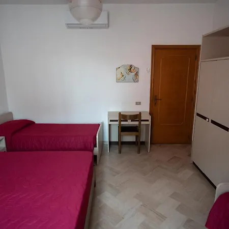 Aparthotel Europa 3*