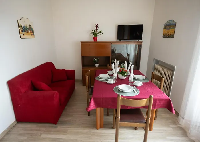 Europa Aparthotel 4*